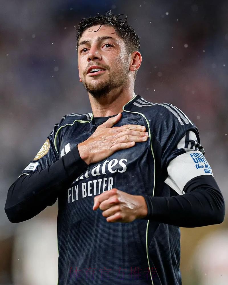 记者预测皇马首发-阿拉巴左后卫 巴尔韦德回中场